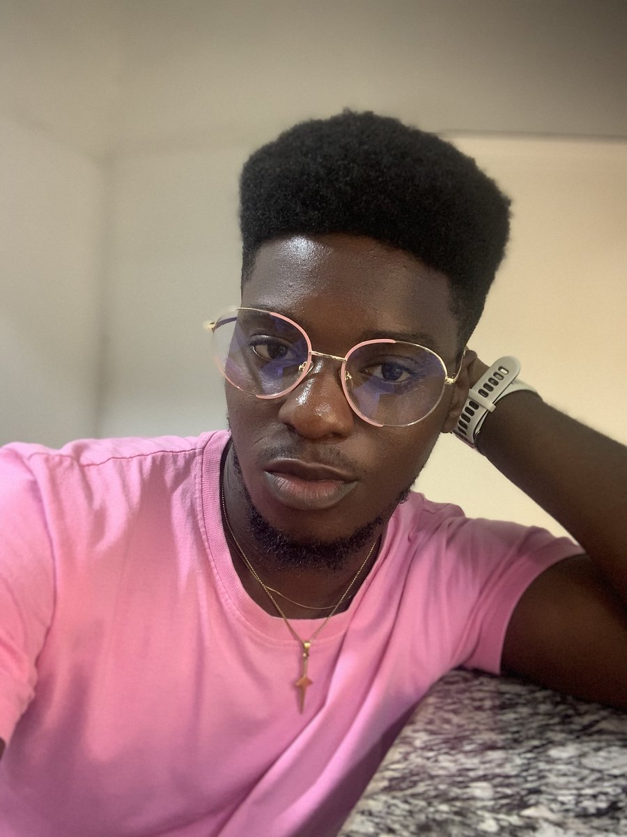 kvng__nero's tweet photo. I got balloons 🎈 today (but couldn't screenshot it) 😅.

Happy Birthday Emmanuel 🎂 🥳 🎉 🥂 🍾.
May this new year grant you all your heart's most desires. May this year open doors of Blessings, Favour and more Opportunities for you 🙏🏽. https://t.co/wlSFlqNrY5