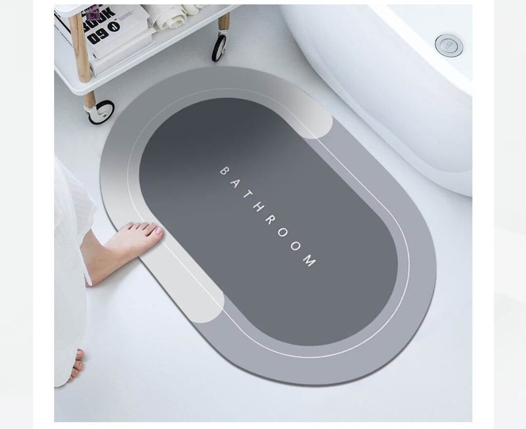 IjeomaUdeh5's tweet image. Water absorbent door bathroom mat. 
📌Big size, 80cm by 50cm N7,500

#veracruzneedsandlinks #bathroommakeover #absorbentmat #bathroommat #householdproducts #householditemsinlagos