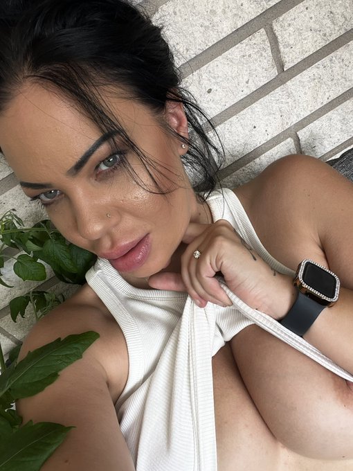 Idag fyller jag 36 &aring;r det firar vi med 50% i b&aring;da mina bloggar 😈 St&ouml;rre utbud p&aring; Myfans med tanke p&aring;<a href="/tag/myfans"class="tags"><span>#myfans</span></a><a href="/tag/onlyfans"class="tags"><span>#onlyfans</span></a><a href="/tag/onlyfansgirl"class="tags"><span>#onlyfansgirl</span></a><a href="/tag/ewelinamarja"class="tags"><span>#ewelinamarja</span></a>