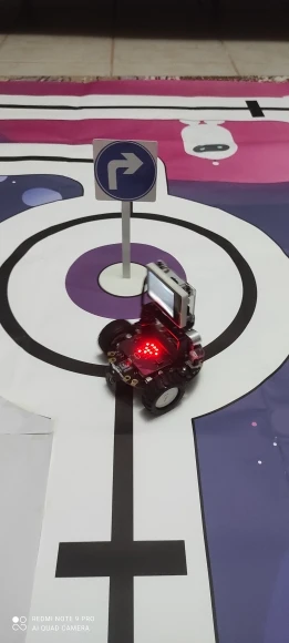 YahboomT's tweet image. 👏Very cool ! Shipping is very nice. I tried it immediately, the vehicle works.🥳
👉Got it:bit.ly/3YD982G
#MicrobitV2 #BBCMicrobit #MicrobitCar #STEM  #Codingrobot #Robotics #gifts #Robot #DIYROBOTIC #electronics #toys #kids #STEM #EducationalGifts #microbitrobot