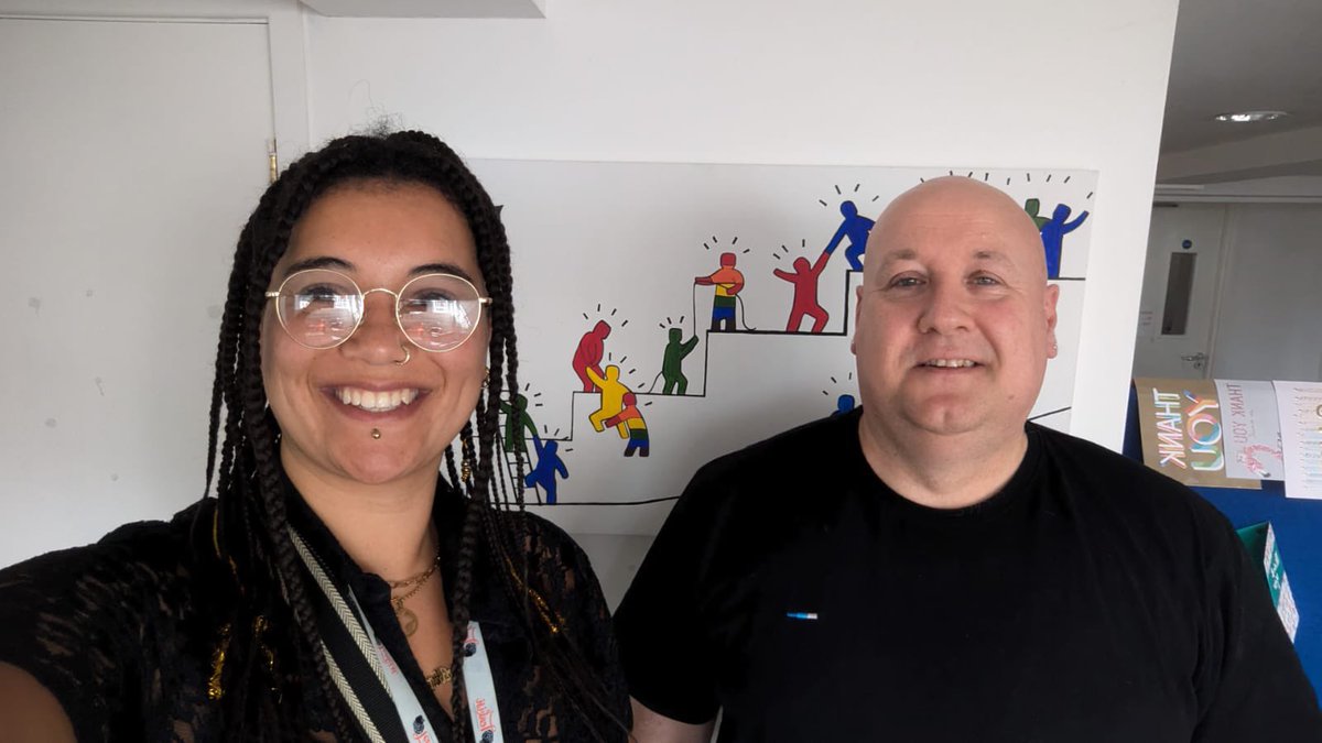 Teakisi's tweet photo. On Tuesday, @GeorgiaMayUK visited Richmond Fellowship in North Shields and met with @northeastender, the regional operations manager. Stuart shared his values on a supportive, person-centred approach to working with clients.

…
#CommunityEngagament #CommunityBuilding #Community https://t.co/gTrmpQ8t3u