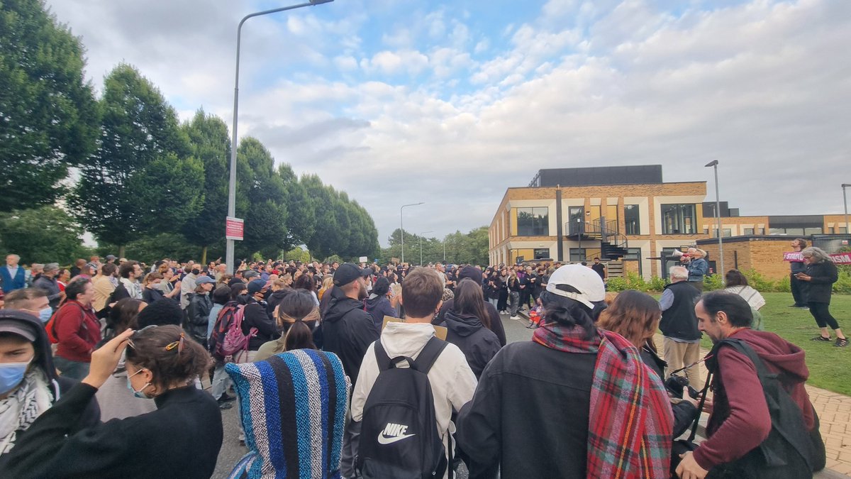 Jade | Copywriter ✍️ tweet media