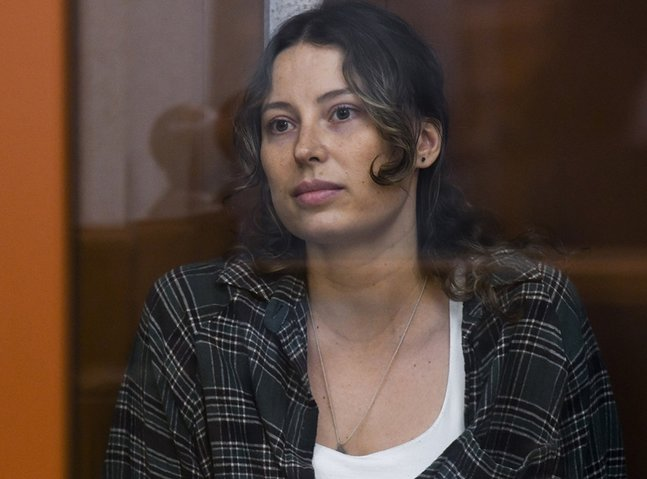 Daractenus's tweet photo. She will spend the next 15 years of her life in a Russian prison for having donated $52 to a Ukrainian charity.

Ksenia Karelina is her name and as far as I'm concerned, she has done more to end this nightmare than all the fucking "heroes" of "Russian opposition" put together. https://t.co/5t5w31PwU1