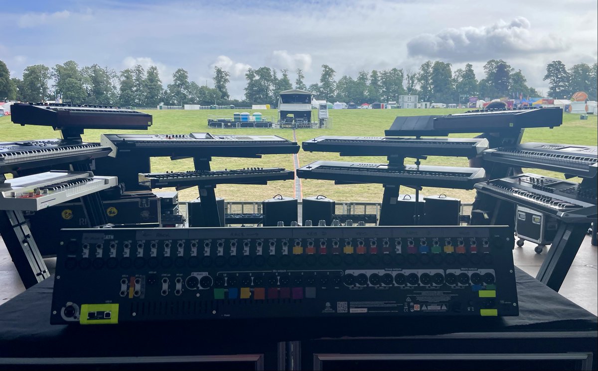 faircropfest's tweet photo. #GrumpyOldRick live on stage at 21.30.
Should have this lot plugged in by then...
#Cropredy2024 https://t.co/bz4ulaHksT