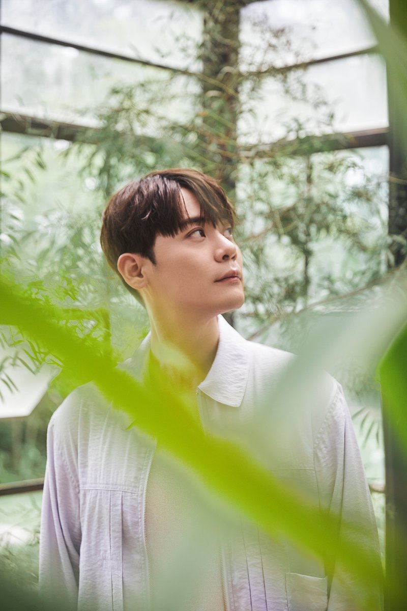 [#YouChaehoon]
유채훈 - 여름시(夏詩) | LIVE CLIP
🎞️ Behind The Scenes

🎥 youtu.be/rt0qP7RPuwA

#유채훈 #여름시
#Sfumato #YCH_Sfumato
#라포엠 #LAPOEM
#모스뮤직 #MOSSMUSIC