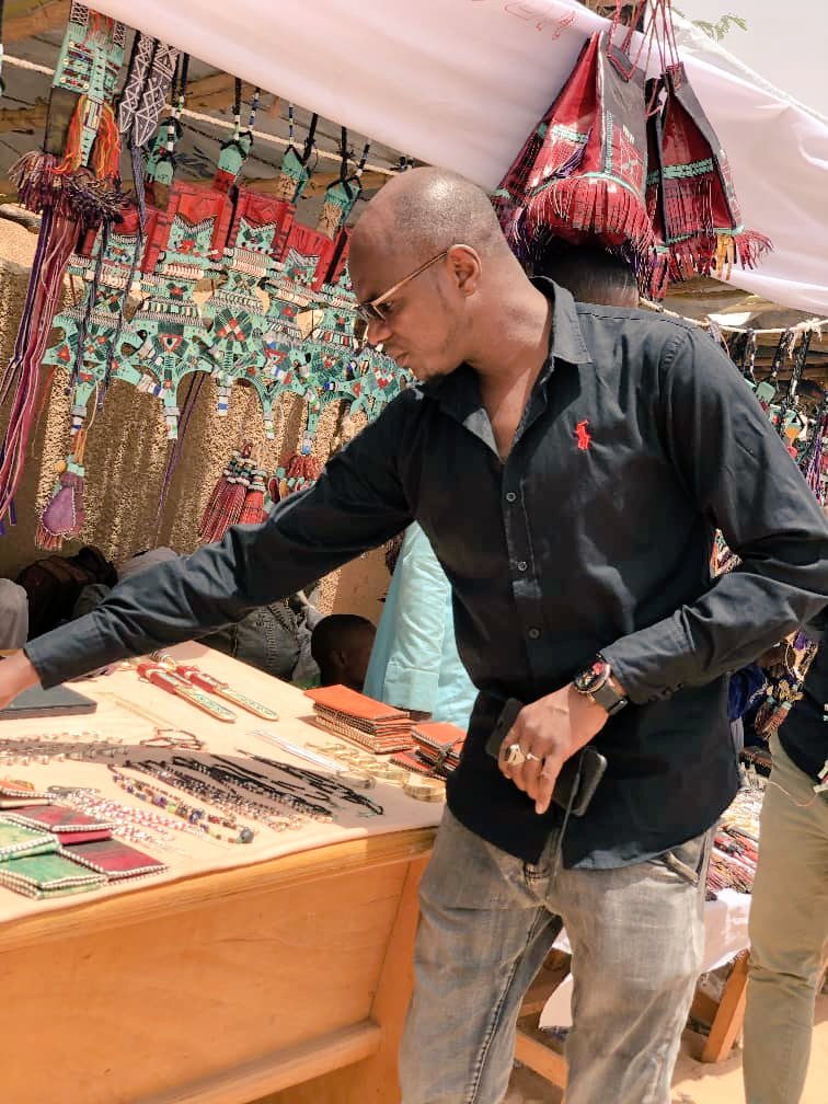 Baron94344228's tweet photo. #Niger
#Tchinta
Découvrez quelques travaux des artisans https://t.co/WVBlRGUzbl