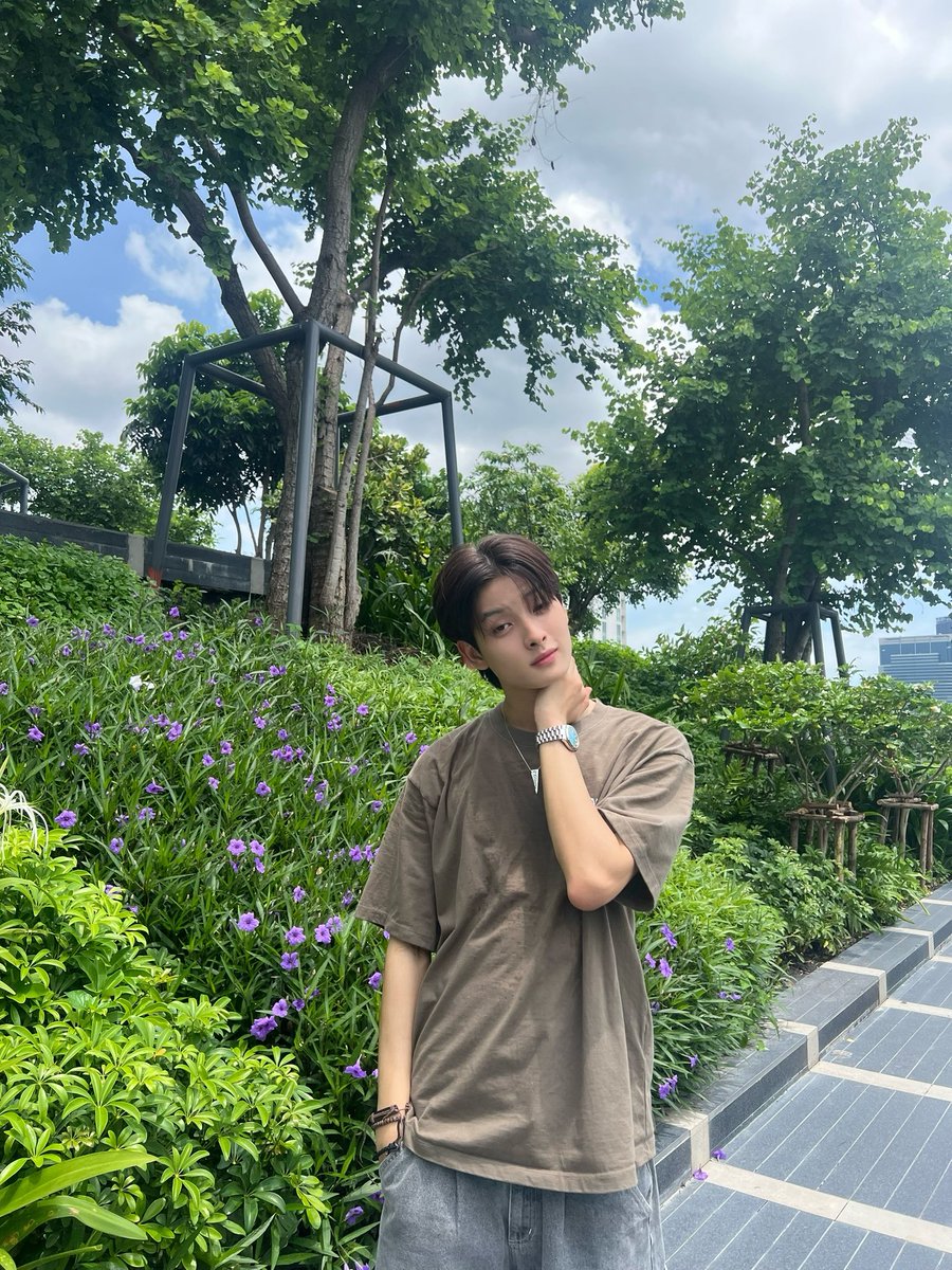 khunppol's tweet photo. เปิดเทอมลงเรียนวิชาไหนติดบ้างก่อนเอางี้
#KHUNPOL
#BUSbecauseofyouishine https://t.co/FruxjoSrV3
