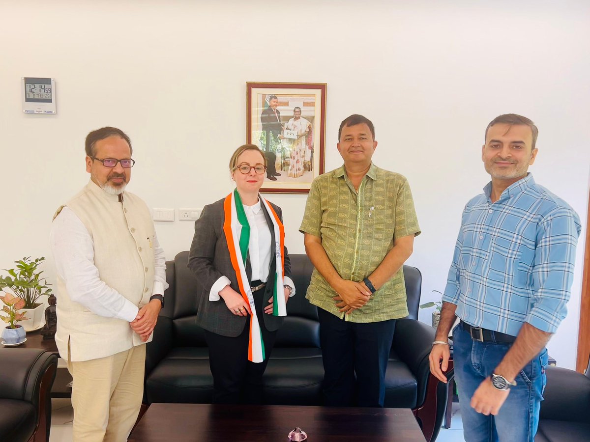 MyIIPAलोकप्रशासन (@iipa9) on Twitter photo Glad to welcome Ms Judith Weinberger-Singh Resident Representative Hans Seidel Stifung e.V at IIPA and discussed about our future academic cooperation on public policies and federalism <a href="/Asia_HSF/">Division South/Southeastasia HSF</a> Glad to welcome Ms Judith Weinberger-Singh Resident Representative Hans Seidel Stifung e.V at IIPA and discussed about our future academic cooperation on public policies and federalism <a href="/Asia_HSF/">Division South/Southeastasia HSF</a>