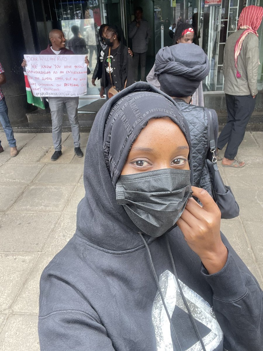 Nyinyi watu mko wapi?