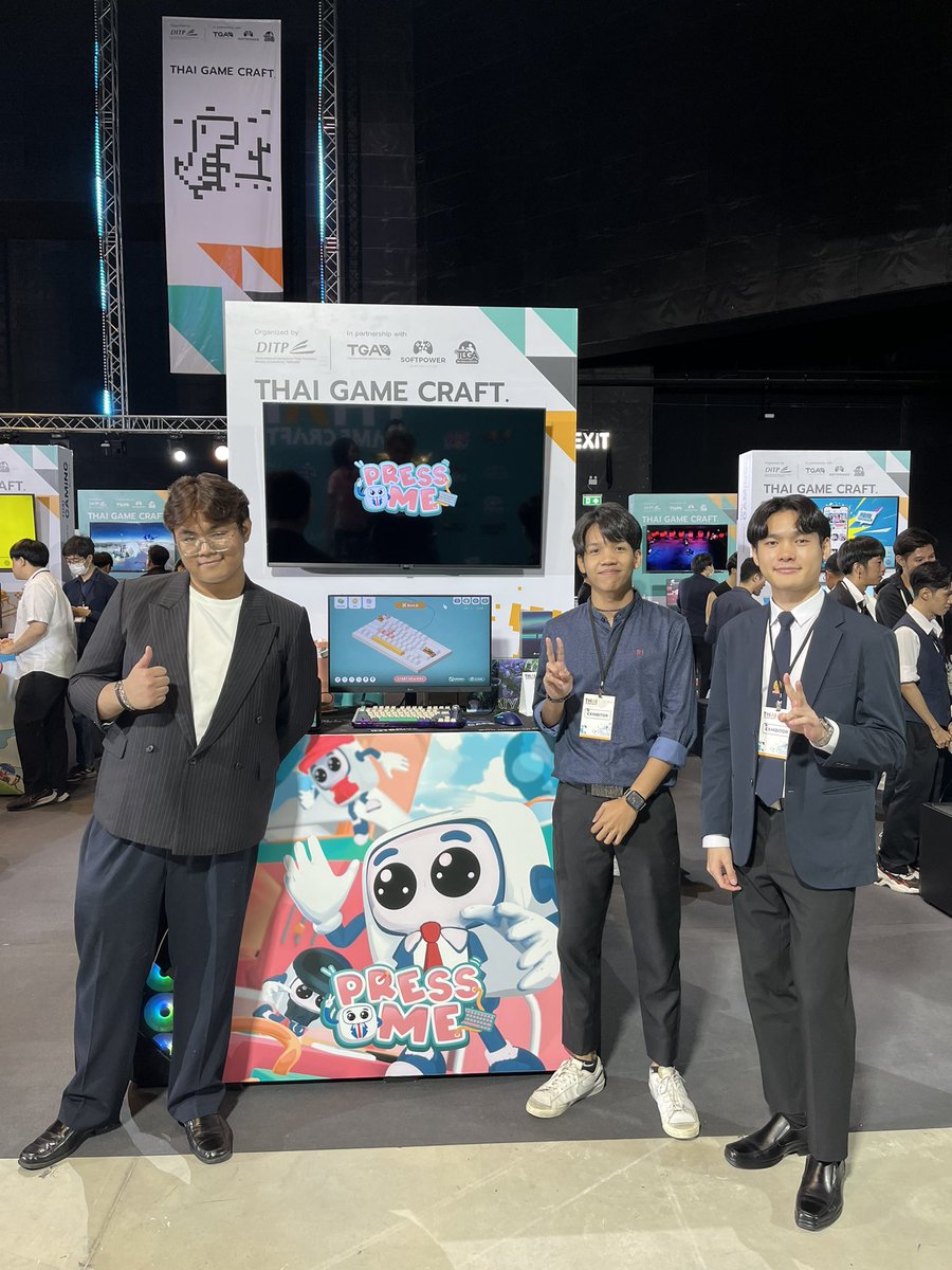 am7interactive's tweet photo. Last day of #ThaiGameCraft! Don’t forget to come visit us and build your dream keyboard in Press Me, a casual keyboard management game that allows players to build their dream keyboards!

📍 SPHERE HALL, 5M EMSPHERE

#pressme #am7interactive #emsphere https://t.co/RK5cDVaPsl