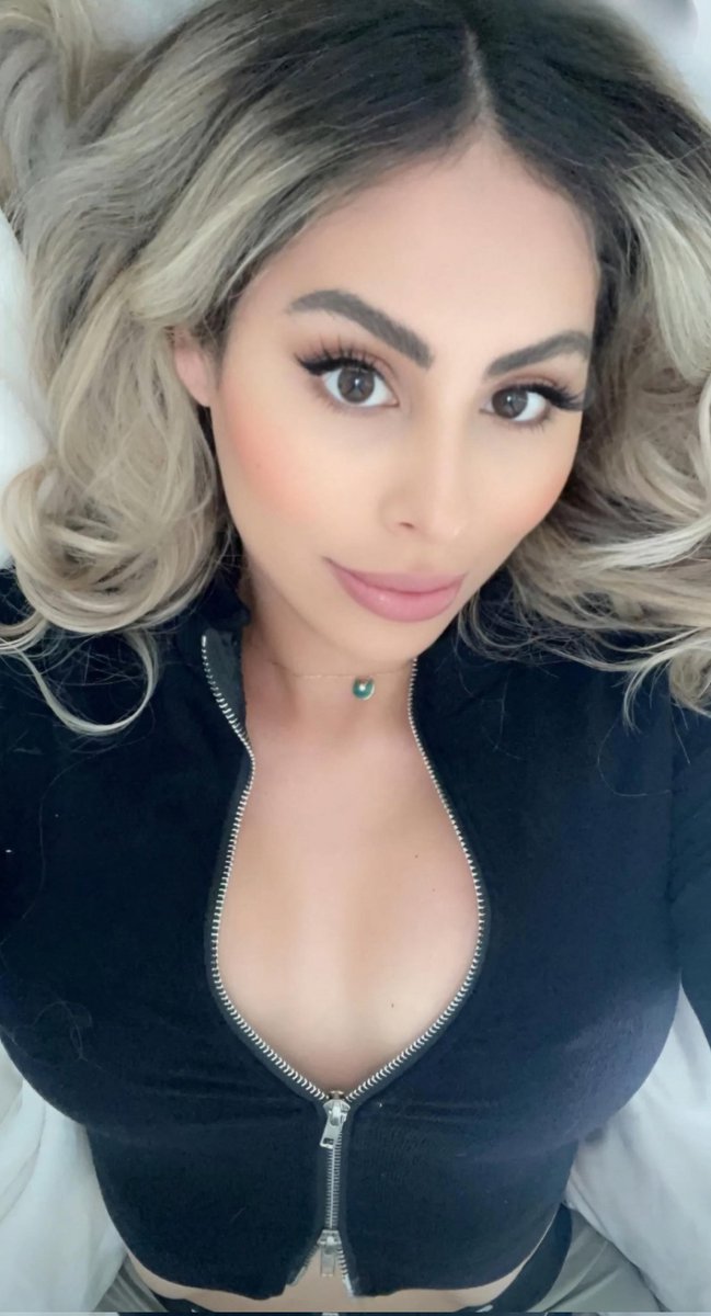 Baddiie4you's tweet photo. I'm right infront of you like this. What u gon do? ๐
#nsfwtwt #adultwork #latina #bigass #bigtits #bwc #booty #thick #breeding #Goon #Goonette #cumtribute #cocktribute #horny #cumshot #blowjob #anal #bwc #jerktribute #cucks #FreakyGirl #NastyGal #useme https://t.co/CvG0paCvUR