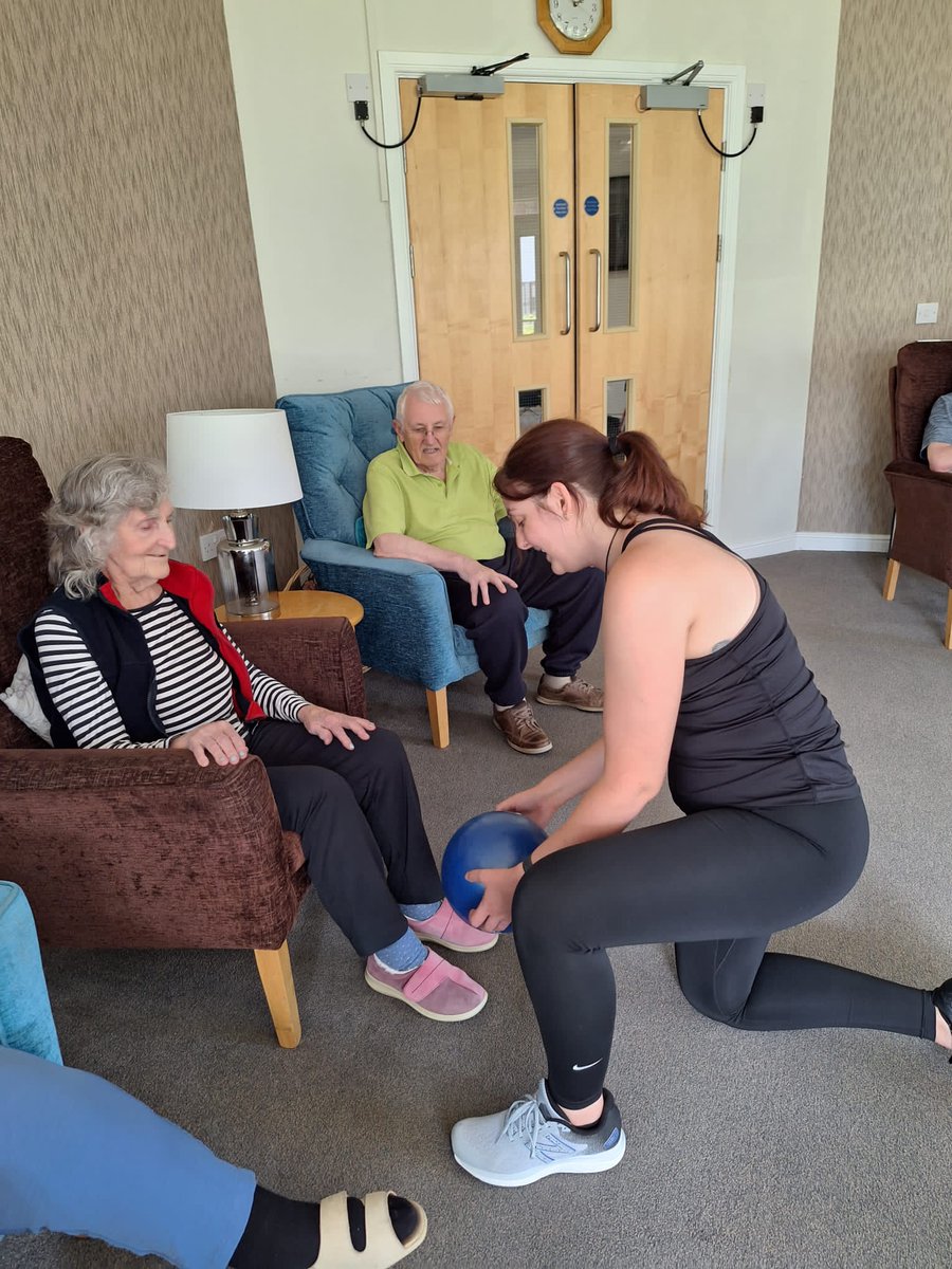 WoodsWynyard's tweet photo. We had a lovely afternoon at MOVE 4 HEALTH Exercise class, with refreshments 🍹 https://t.co/egUqRXeSIz