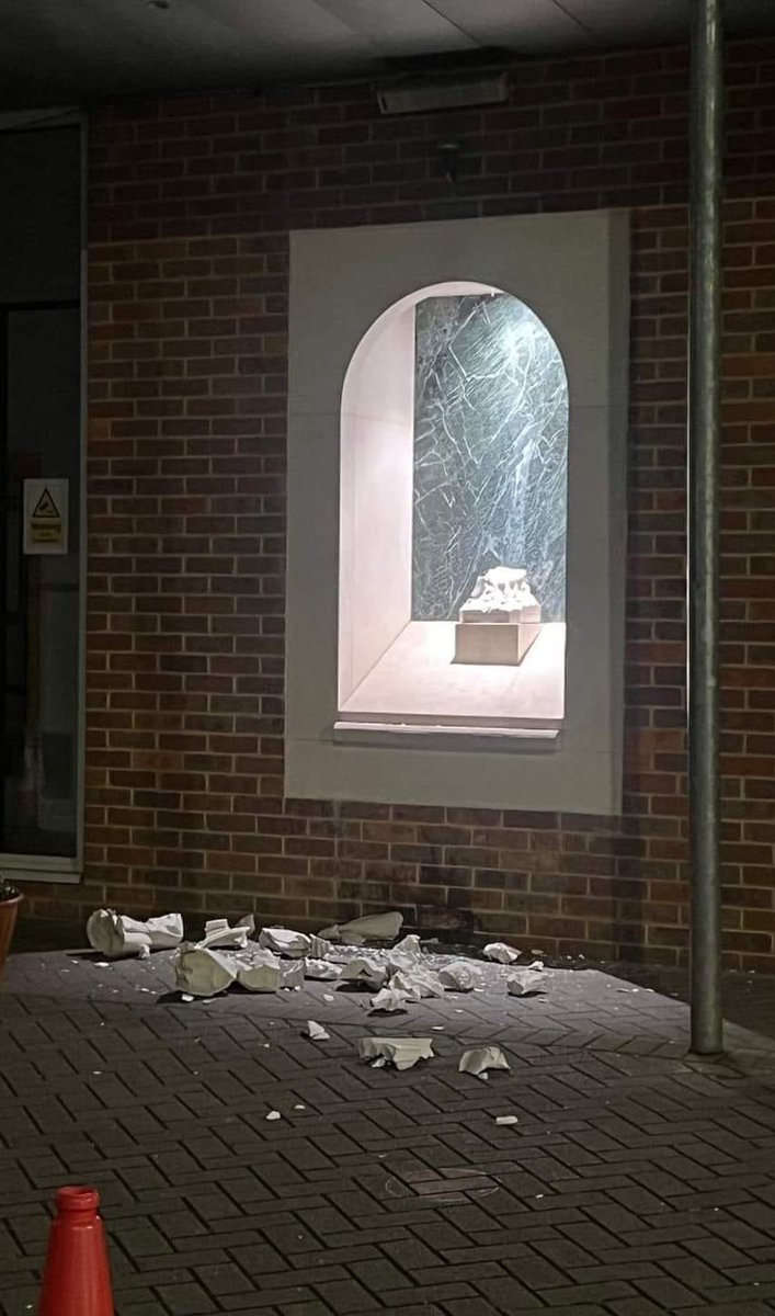 Sachinettiyil's tweet photo. A statue of the Virgin Mary was found vandalised at St Joseph Church in Wembley, United Kingdom. 

Info: The Goan https://t.co/HiMnxWwUgW