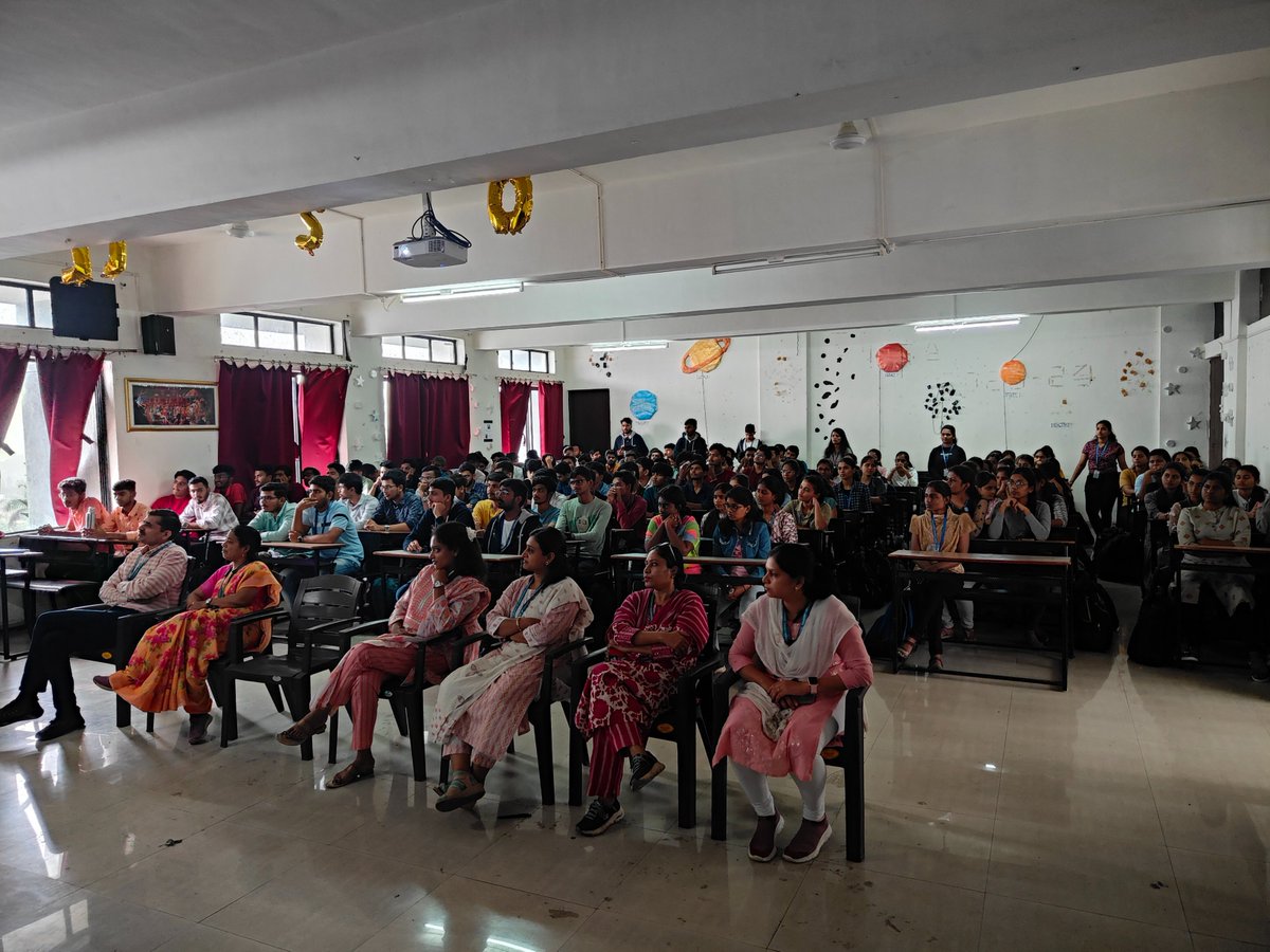 pdeacoem's tweet photo. Highlights from PDEA COE's Linux Club Event

Great turnout at today's Linux Club event at PDEA College of Engineering! Students and faculty delved into the latest open-source technologies sharing insights and fostering innovation. #LinuxClub #PDEACOE #TechEducation https://t.co/nygbSdMkKa