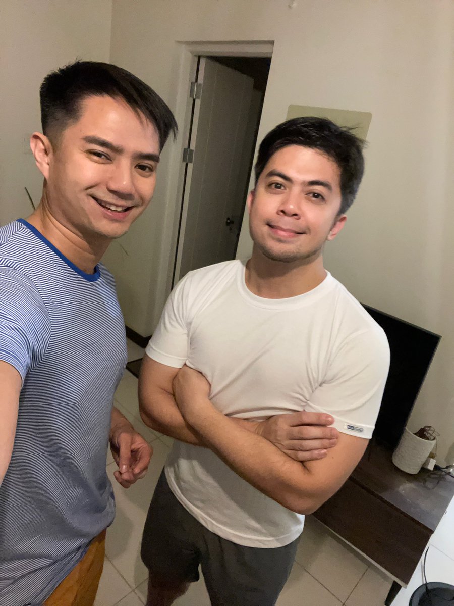 JustinLladoc's tweet image. 1st 72 hours. 

— Thanks for lending me your house as my work space 

@FMBGJ #palsForever #philippines