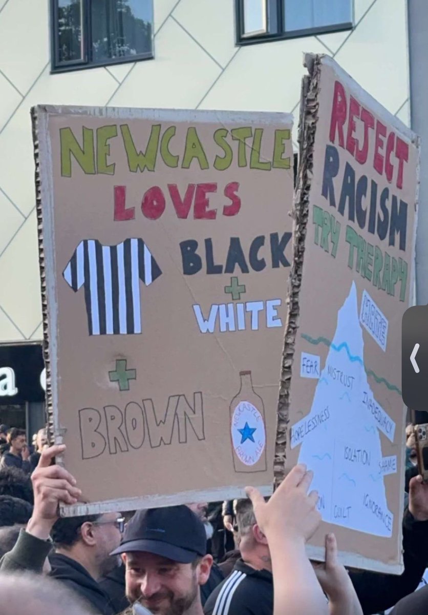 bookgal69's tweet photo. @gemmagould @HelenTBracken So proud of Newcastle yday- and always ❤️ Black and white through and through 🖤 🤍 https://t.co/szD2BZorv8