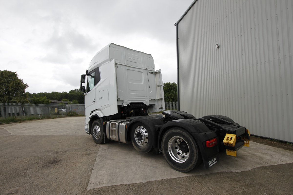 MotusDAF's tweet photo. Stock Truck Of The Week!
We have a wide range of new and used DAF trucks in stock, all ready for immediate delivery.
Check out today's selection... A DAF XG+ 530.
➡️ DAF corner view
➡️ Bunk beds
➡️ Drawer & fridge under bunk
➡️ Spacious interior
#NewTruck #NewDAF #DAFXG https://t.co/89cAU0b5mz