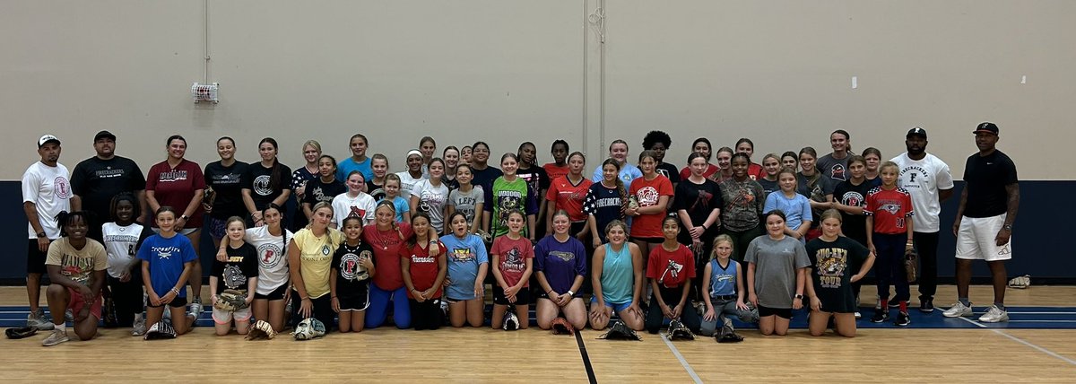 Firecrackers Medina/Miller (@firecrackersmm) on Twitter photo That F stands for way more than just a name.
It’s a culture!
Family ❤️
<a href="/Firecrackersinc/">Firecracker Softball</a> That F stands for way more than just a name.
It’s a culture!
Family ❤️
<a href="/Firecrackersinc/">Firecracker Softball</a>