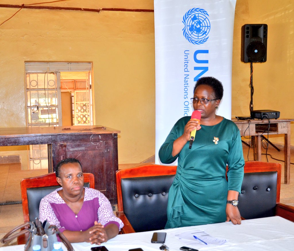 LaspnetUganda's tweet photo. During her closing remarks, Ms. Nakiranda Mercy- the District CAO of Iganga implored partners to first establish the causes of increased crime rate in Iganga district in order to attain long lasting solutions.
#LASPNETUNODCProgramme https://t.co/fcmW6RmvAK