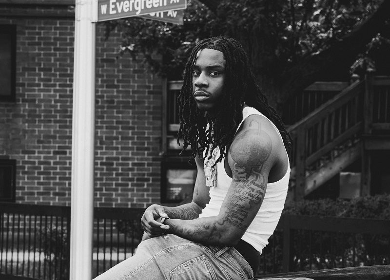 mfdoomstan1's tweet image. HOOD POET TONIGHT

i fw polo g so much bc hes only known for the music. he came in the game, blew up and became one of the highest selling rappers in the span of a few years while avoiding all the antics/drama. his success is only off knowing how to rap, which is rare these days