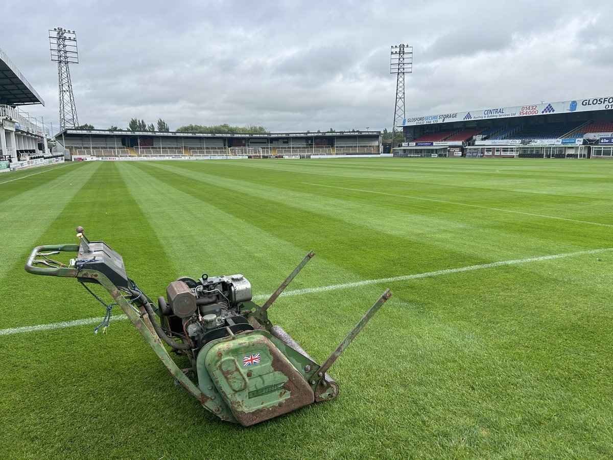 benbowen1979's tweet photo. Old but gold
Roll on Saturday @HerefordFC 
👊👊👊👊👊👊👊 https://t.co/Xs8kzvxUgB