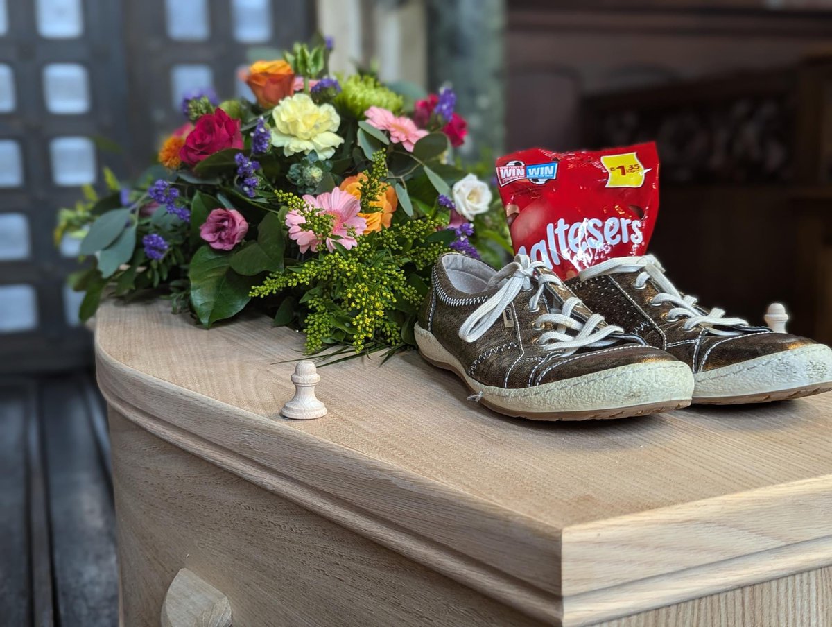 Levertons's tweet photo. Recently, the family of a sailor wanted to drape his coffin with rope and for another we secured a pair of favourite shoes and chocolates to the coffin of a lady whose family wanted them to go with her on her final journey. 

Making funerals as personal as possible.

#HereToHelp https://t.co/WVG6hYd3bG