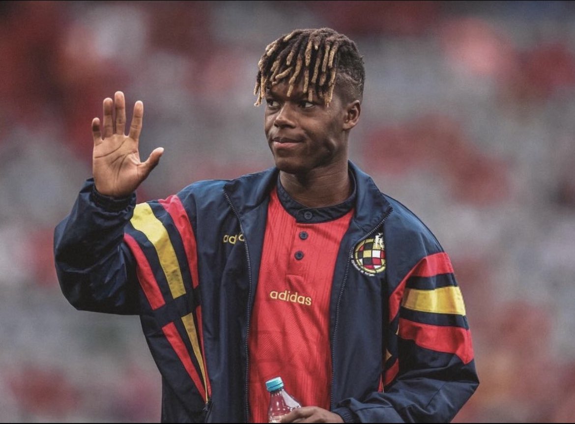 𝖤𝖫 𝖯𝖱𝖤𝖲𝖨𝖣𝖤𝖭𝖳 tweet media