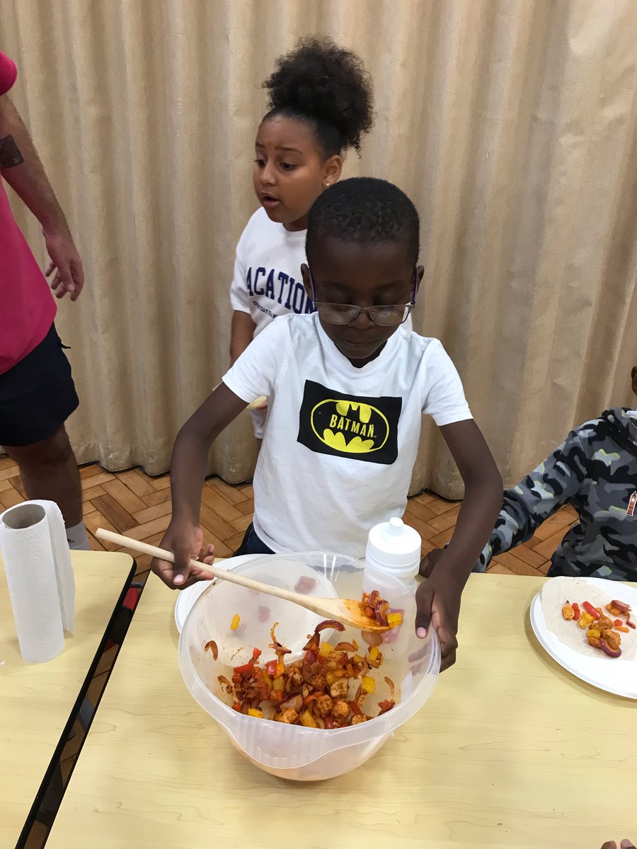 _Lifecentre's tweet image. The children are loving the weekly cooking classes led by the Salford Health Improvment Service at our HAF Holiday Clubs this summer. This week we've made airfryer fajitas, YUM! @SalfordCouncil #HAF2024 #SalfordSummerOfFun