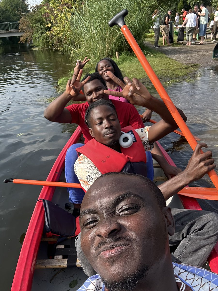 Ejude44's tweet photo. Went canoeing 🛶 with the crew.
We Canoed 4hrs straight 😭😂😂…

Team work  💪 https://t.co/fsdjVwL8n9