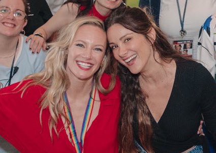 sapphicstation's tweet photo. they are so special to me 🥹🫶🏻 no other duo will EVER come close https://t.co/yrGRWTzKcq