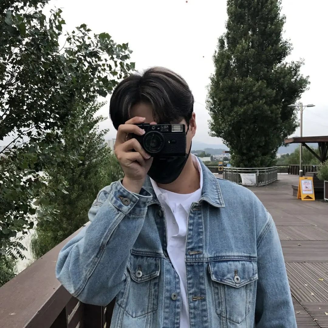 세계 고양이 날 기념 #rt 이벤트 。。。 ♡ 

𝗞𝗲-𝗺𝗲𝗿𝗮 🐱 

알티 추첨해서 한 분께 드릴게요 >_<

당발은 다음 주 금요일(16일) 자정 영현시!