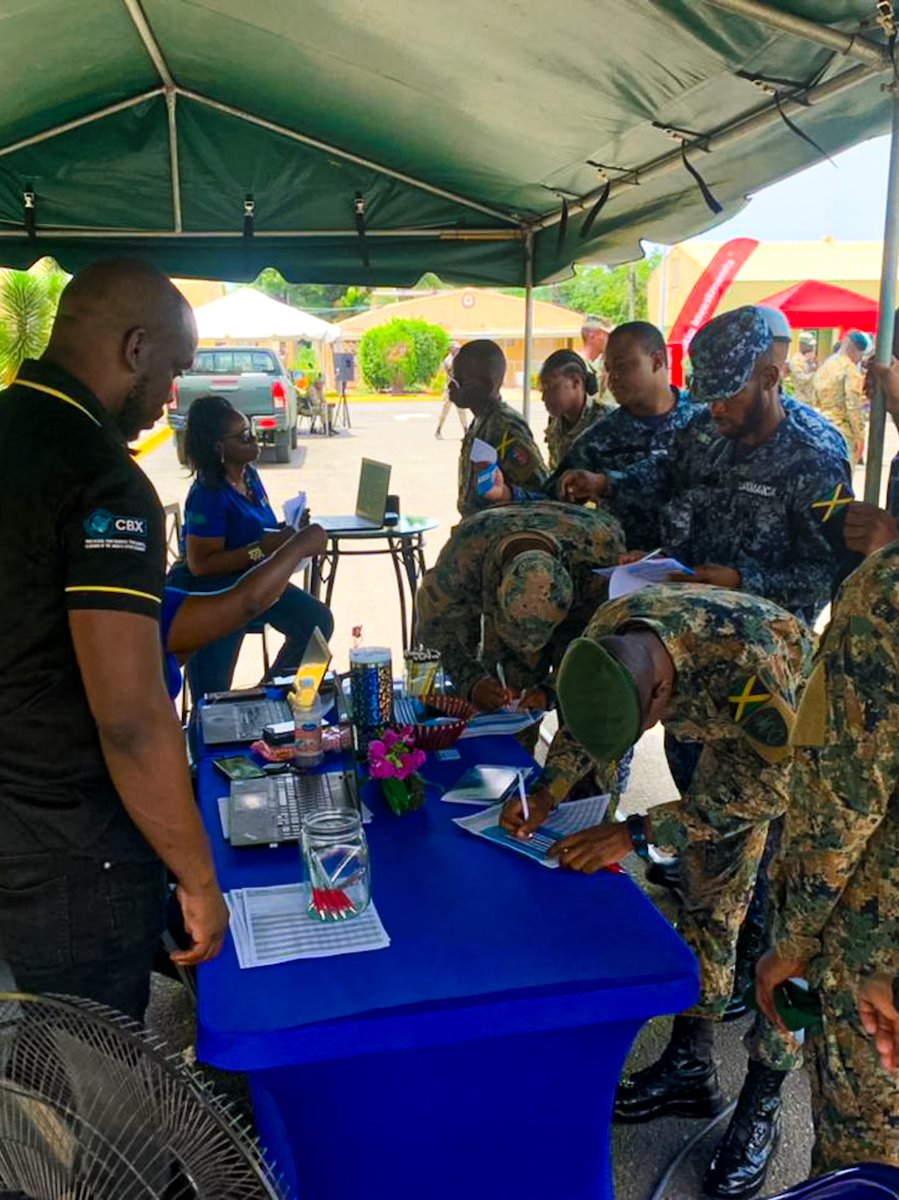 jastockex's tweet image. Thank you to all who stopped by our booth and participated in the conversations. Your commitment to securing a better financial future is inspiring. 

#JSE #JDF #FinancialFair #Community #FinancialLiteracy #CaribbeanMilitaryAcademy