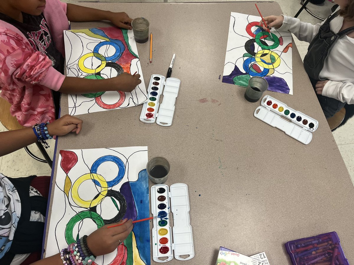 5th grade is celebrating the summer Olympics!! Learning about history of the rings and creating abstract art too! <a href="/CarverESCubs/">Carver Elementary</a> <a href="/MerrittWenitra/">Wenitra Merritt</a> <a href="/ArtEdJournal/">Art Education Journal</a> <a href="/NCArtEdA/">NCAEA</a> <a href="/WCPSS_Arts/">WCPSS Arts Education</a> 🎨🎨 <a href="/WendellNC/">Town of Wendell</a>