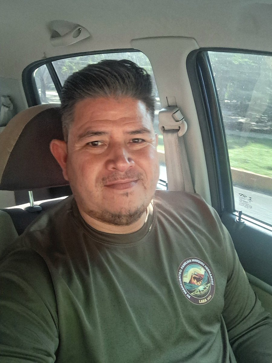 La mejor religión es ser buena persona.. Bendecido dia para todos.! 🙌🏻🙏🏻💙✅️