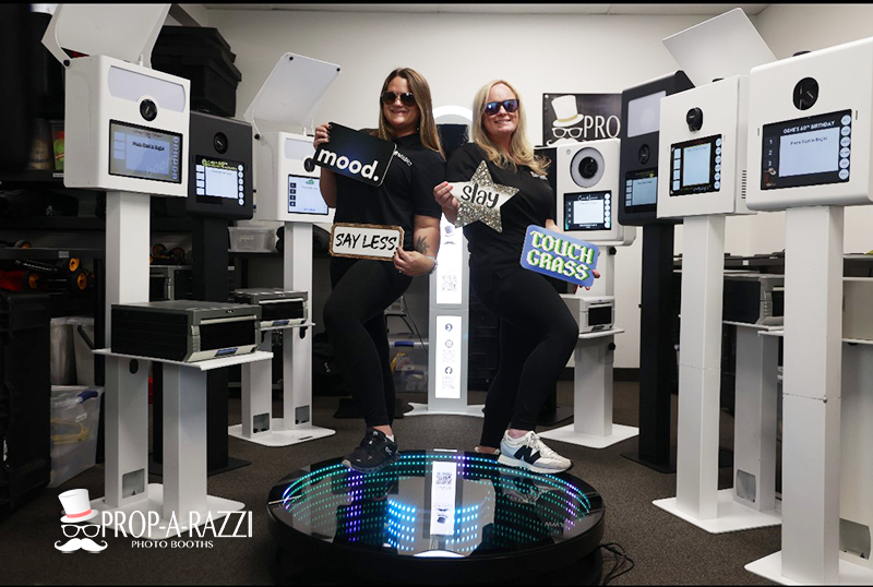 darkroomsw's tweet photo. August Email Newsletter featuring Prop-a-Razzi Photo Booths, new how-to videos and more... https://t.co/CLWm1hdpLT https://t.co/ow4WChLFQg