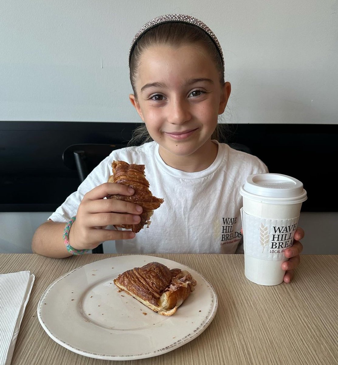 eterra_kitchen's tweet image. Happiness is Breakfast at @wavehillbreads.norwalkct - Their Brand New Cafe on Westport Avenue. 

#bestbread #artisanalbread #breakfastsandwich #croissant #breakfastideas #ctcafe #norwalkct #bestofct #ctbakery #visitct #cteats

#nyccommercialkitchen #eterrakitchen