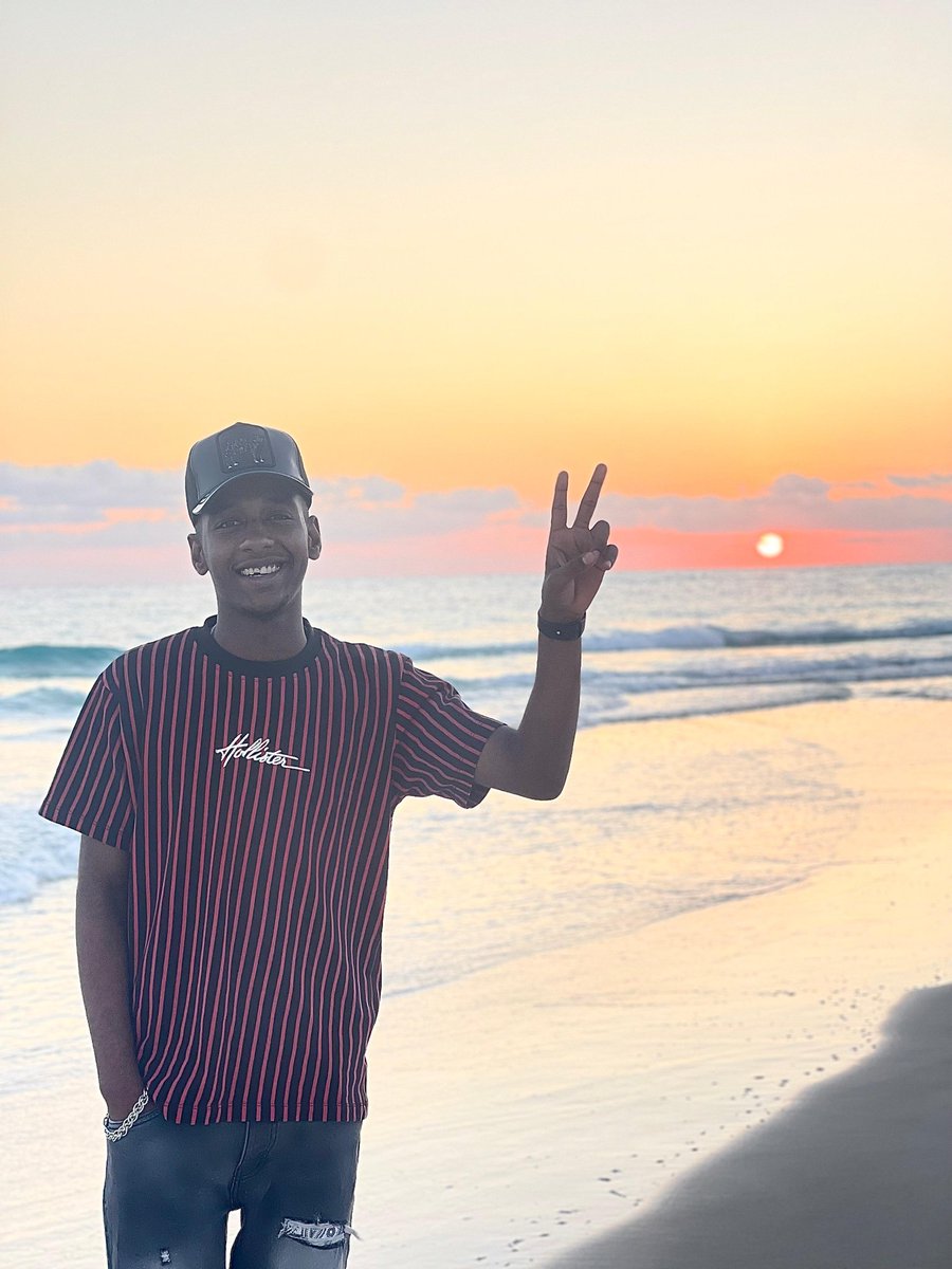 s7so_o's tweet photo. 🌅 https://t.co/yFcjYREN0n