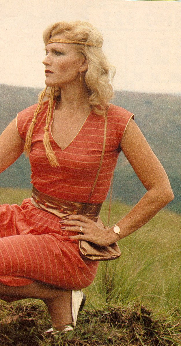 #ThrowbackThursday <a href="/XFashion/">@XFashion</a> 
In the 60s I had brown hair.
In the 70s I colored my hair blonde. Would I have been successful as a model with brown hair? What do you think?
#AWomanMakesAPlan 📖 
Advice for a Lifetime of Adventure, Beauty, and Success
#ItsGreatToBe76 💪👩‍🎓