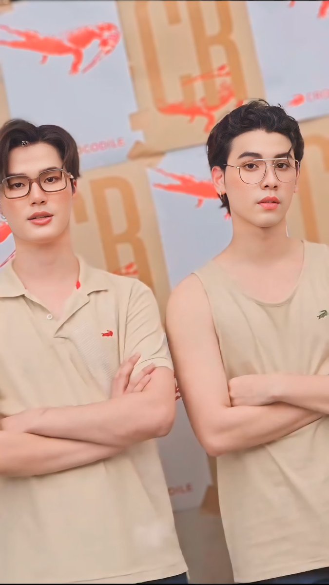 AllAbout_Prame's tweet photo. หล่อมาก หล่อแพ๊คคู่ 🥰

#vemment
#tsuntant
#prametn
#crocodile https://t.co/4l0a1K8BEw