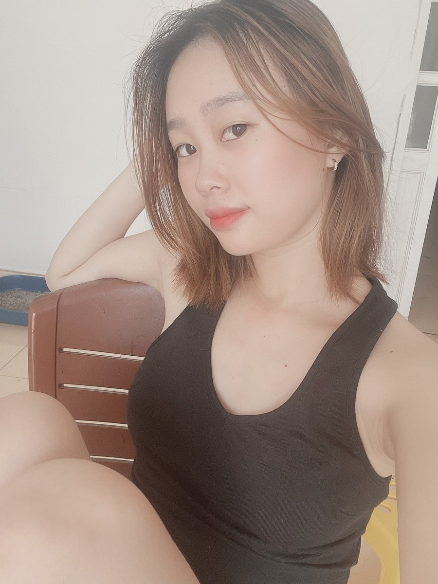 Ngizang4's tweet photo. Mờ mịt . https://t.co/BhQCwOaDWi