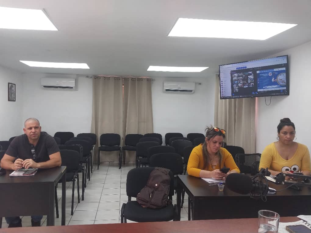 cubacooperaven's tweet photo. Se realiza la reunión correspondiente al mes de agosto por parte del Grupo Nacional de Redes Sociales de la Misión Médica Cubana en #Venezuela, en videoconferencia con los Estados.

#CubaPorLaVida ⚡⚡
#CubaCoopera
@cubacooperaven ⚡⚡ https://t.co/cDD0rPlWax