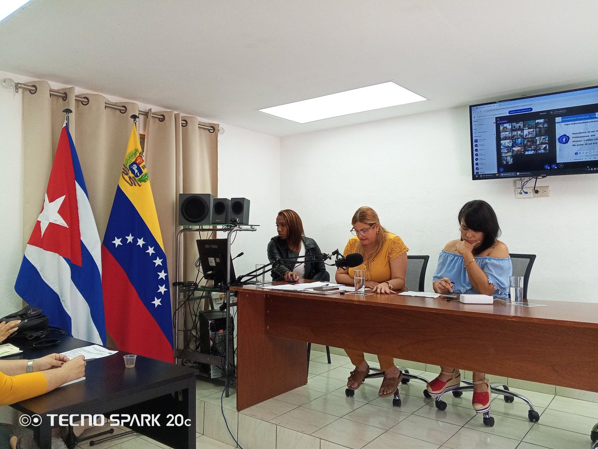 cubacooperaven's tweet photo. Se realiza la reunión correspondiente al mes de agosto por parte del Grupo Nacional de Redes Sociales de la Misión Médica Cubana en #Venezuela, en videoconferencia con los Estados.

#CubaPorLaVida ⚡⚡
#CubaCoopera
@cubacooperaven ⚡⚡ https://t.co/cDD0rPlWax