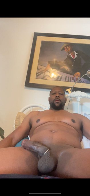 s THICK THURSDAY  Subscribe to my onlyfans for more of this THICKNESS  https://t.co/oXG6Sm6xaK https://t