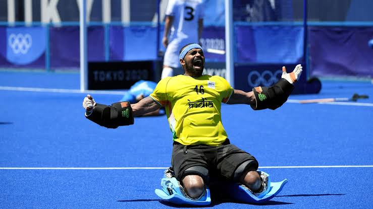 Isha56789's tweet photo. @16Sreejesh you are a legend and you deserve this type of farewell
Take a bow and enjoy the next phase of your life
Happy retirement hero
India is proud of you
#WallofIndia
#Hockey
#OlympicGames
#Paris2024 https://t.co/lMn3EOzRWh