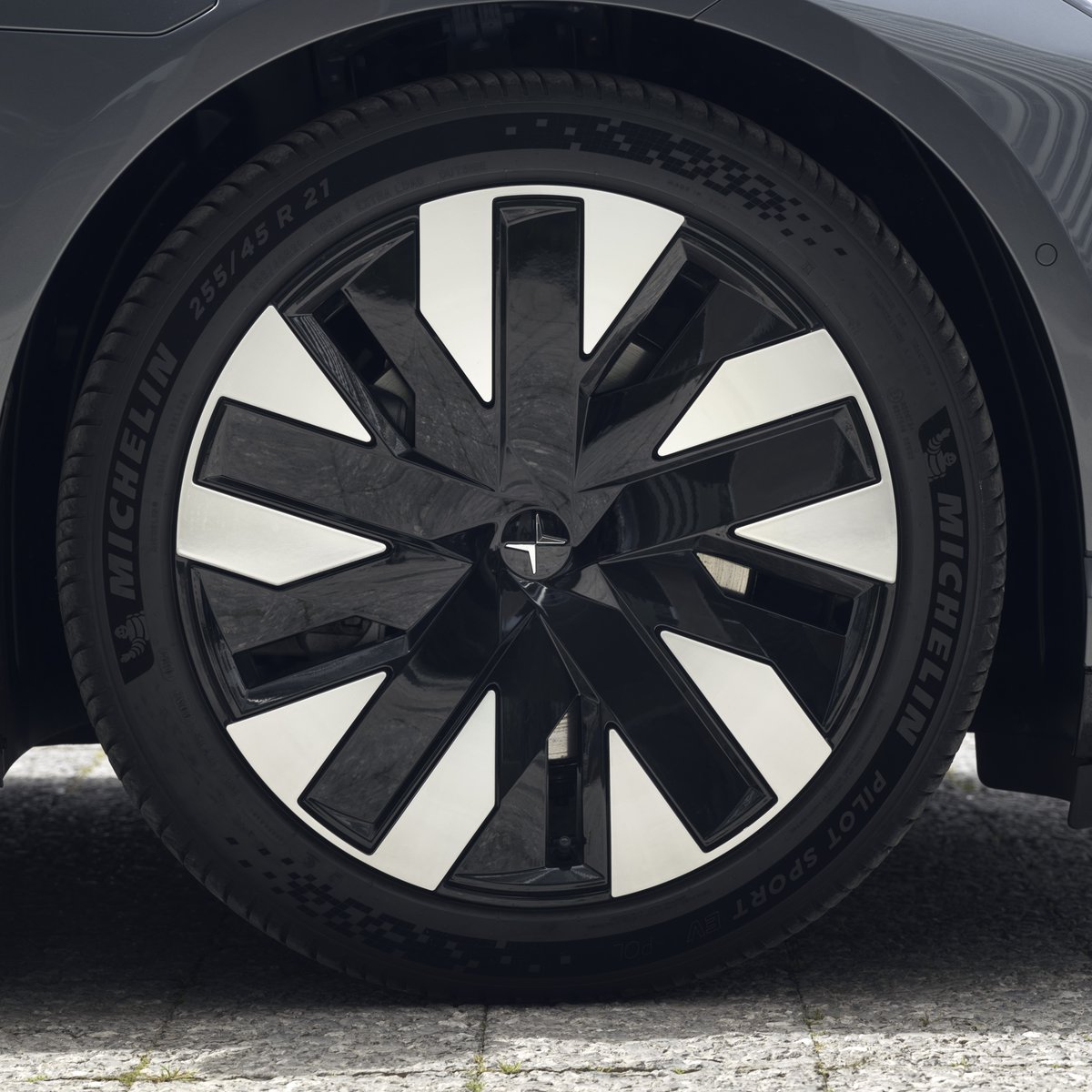 PolestarCars's tweet photo. Elegance. It’s in the little things. 

#Polestar4 https://t.co/PLBm9DVEsu