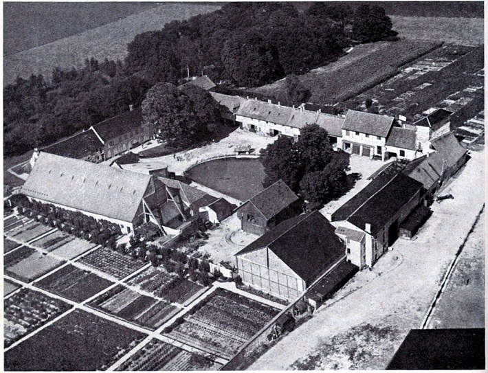 Cliché J.-J. Moreau, Aéroports de Paris, collection SEHT