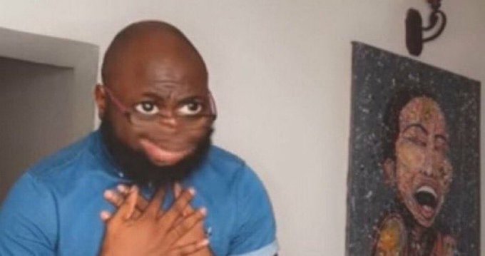 I carry you enter my room make we for knack, u go dey on light 

So me way off the light no get sense abi