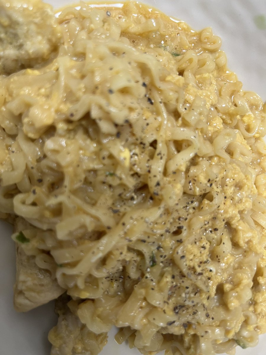 Fcrow_sub's tweet photo. 102日目(昨日)。ザバスプロテイン×4(豆乳割)、卵かけラーメン麺、ミスジステーキ300g、ミニトマト、杏仁寒天、コーン、ごはん少し、ハイボール、鳥刺し、クラゲ、梅水晶、春巻き、やきそばパン。1.5万歩以上ウォーキング。緩めだけど、ちゃんとタンパク質中心。また頑張ろう。#ダイエット仲間募集中 https://t.co/u4K2UAuScM