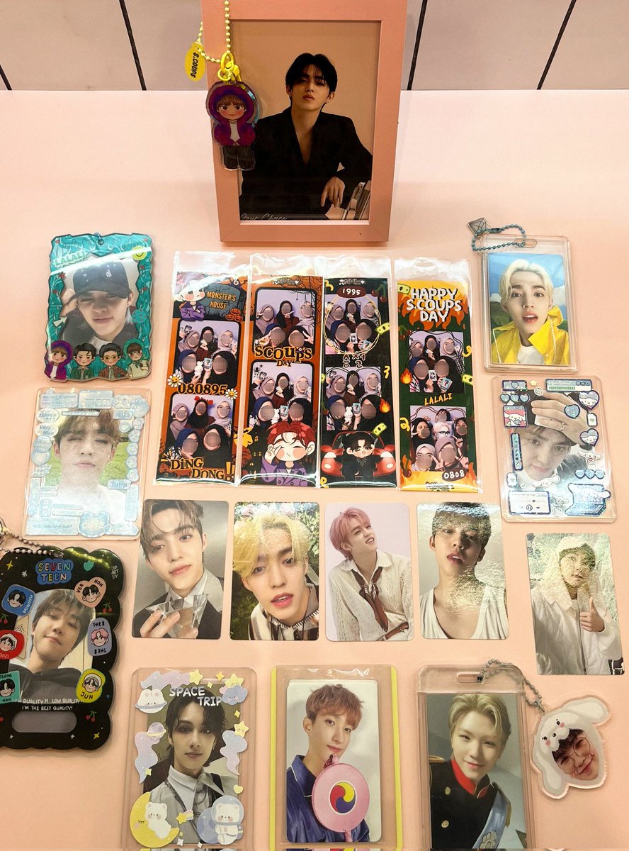 akfm_xk's tweet photo. —Happy S.Coups Day!!🎉🍻
another photobooth with my carat fwends🥰🍒

cutie frame event by:
@cocobaba88 @bunnychoi23 @cherryofscoups @malkistgreentea &amp; @mochicherryyy @withseungcheols 

#DateWithSCoups
#DINGDONG_Monster_Coups_Day
#HappySeungcherryDay https://t.co/7zap7DkT7Q