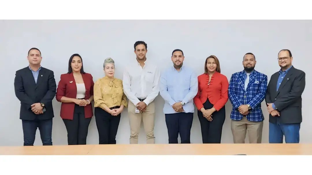 🛠️ Dimos los primeros pasos para converger voluntades en un encuentro edificante con el Ing. Manuel Estrella Tavarez, director de Ingeniería Estrella. Este hito fortalece las relaciones institucionales de Asodagrim en beneficio de los agrimensores y la ingeniería en general. 💪